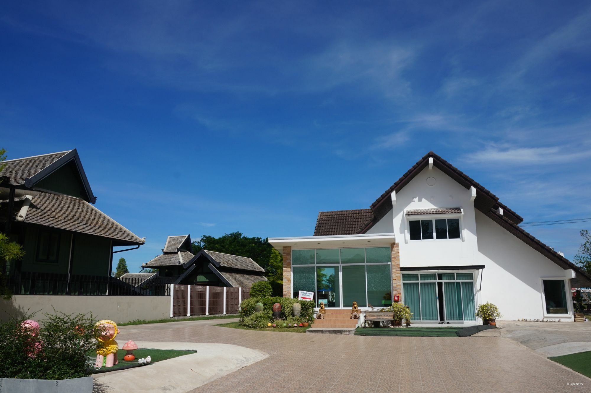 Preme Village Ubon Ratchathani Bagian luar foto